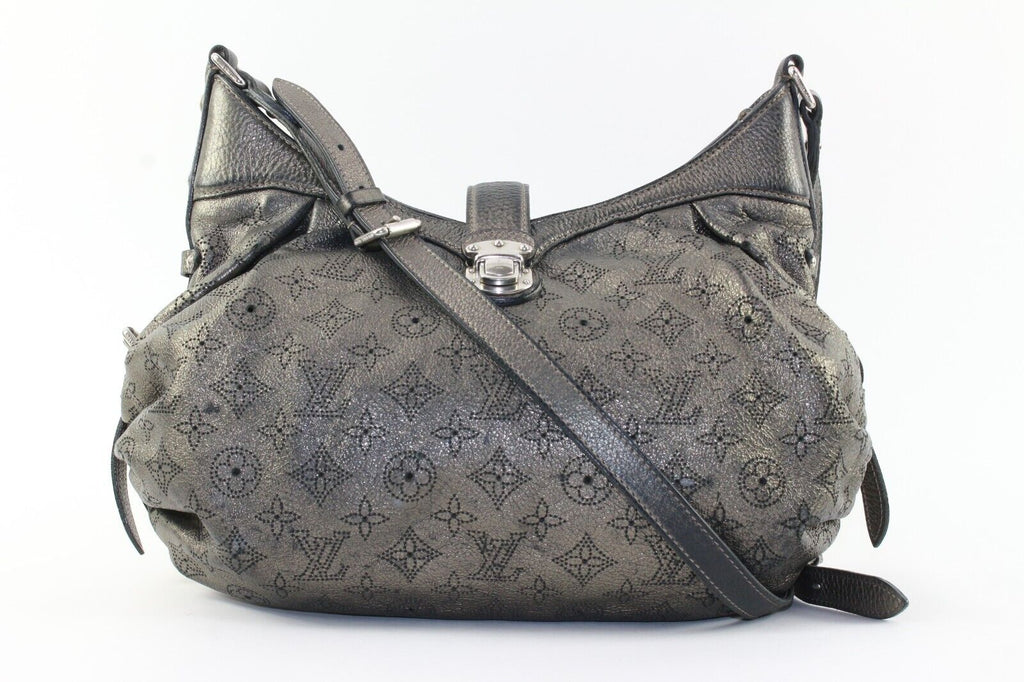 LOUIS VUITTON Monogram Mahina Leather XS Bag 6LK1226K