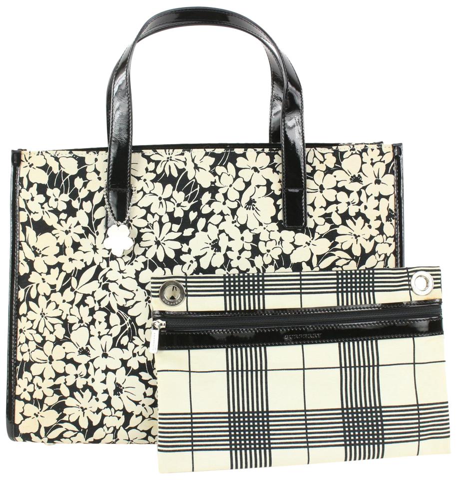 Burberry Black x White Floral Shopper Tote with Nova Check Pouch 922Bur86