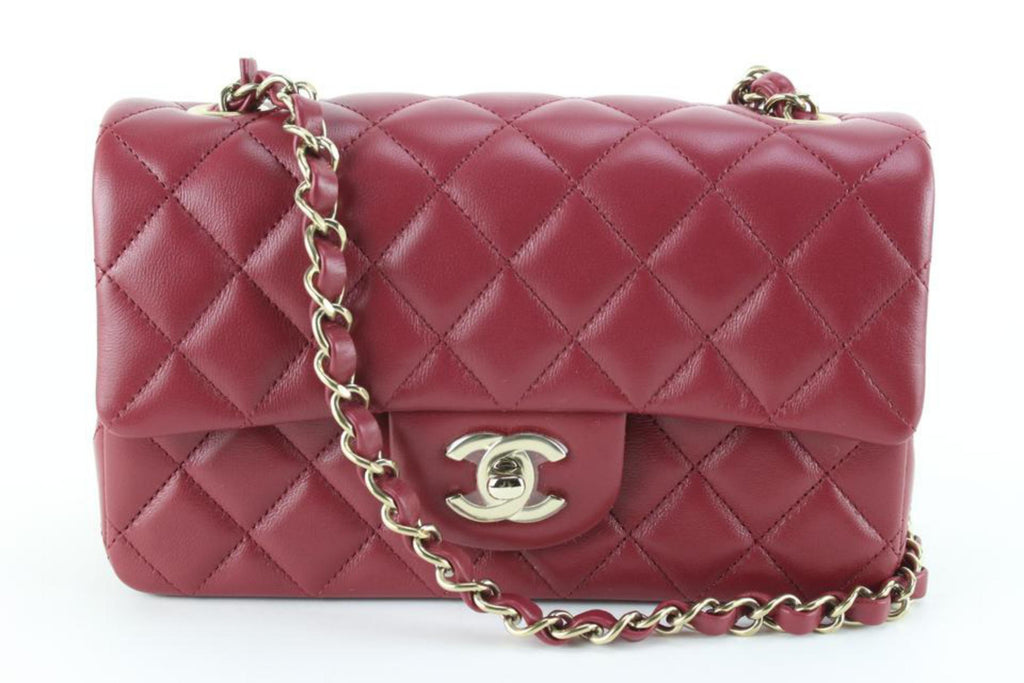 Chanel 22A Burgundy Quilted Lambskin Mini Classic Flap GHW 45cc825s