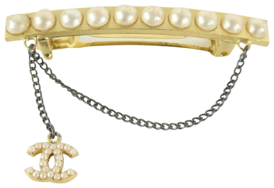 Chanel 01A Pearl x Gold CC Brooch 929cc92