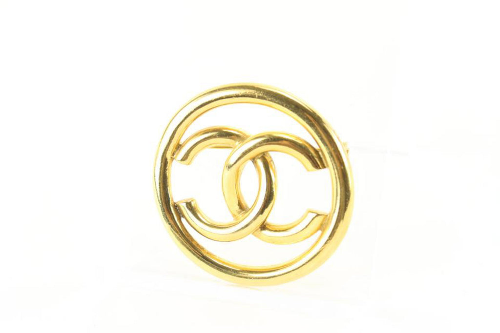 Chanel 93P 24k Gold Plate CC Logo Circle Brooch Pin 31ck824s