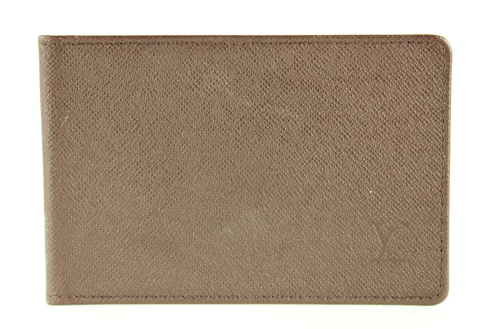 Louis Vuitton Brown Taiga Card Case ID Holder 329lvs518