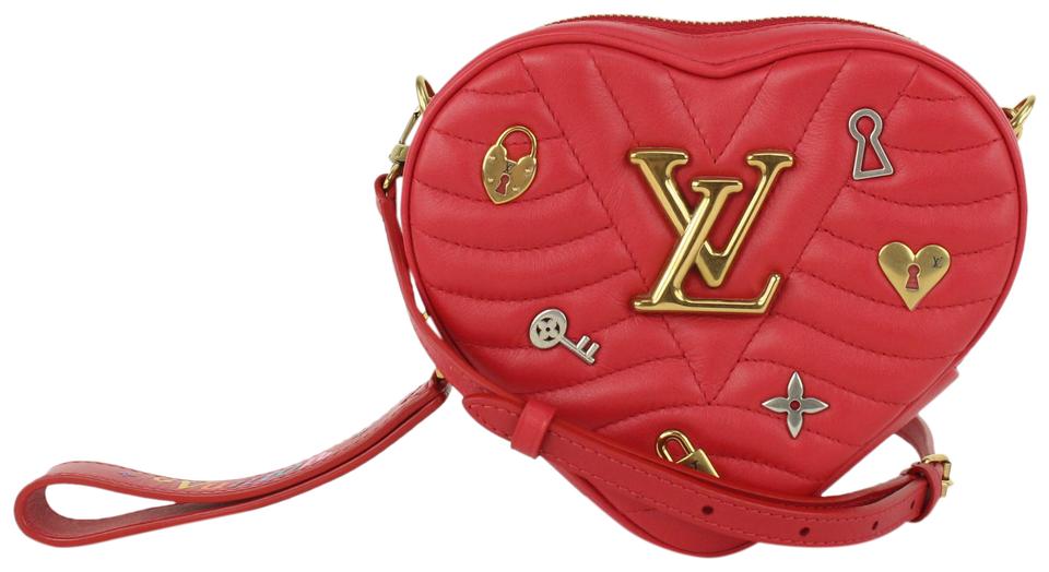 Louis Vuitton Limited Edition Red Quilted Leather New Wave Heart Crossbody Bag 816lv