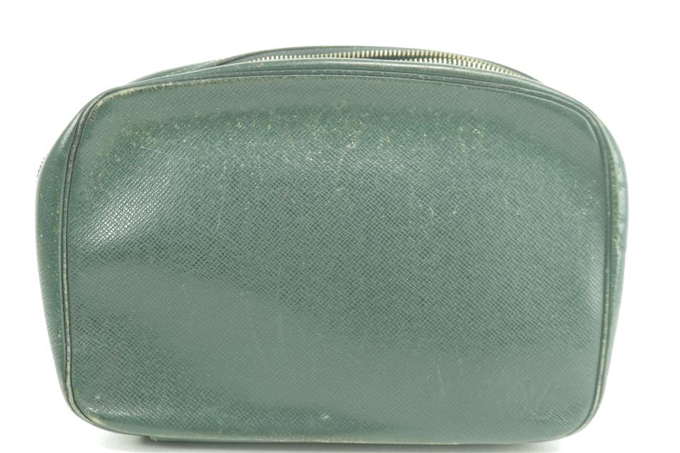 Louis Vuitton Trousse Toilery Pouch GM Taiga Leather Green 232555